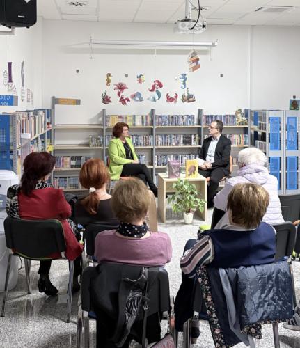 Messenger creation 55071091-70CD-4697-B810-A041D6C8140C